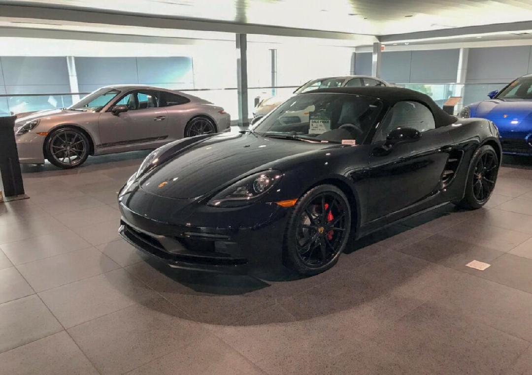 2019款保时捷718 Boxster