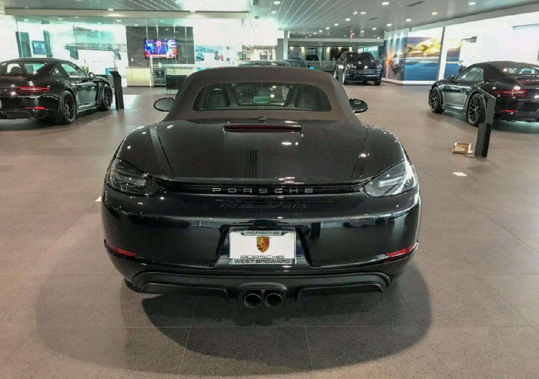 2019款保时捷718 Boxster