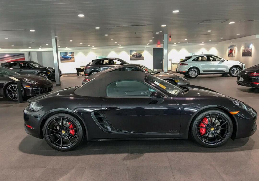 2019款保时捷718 Boxster