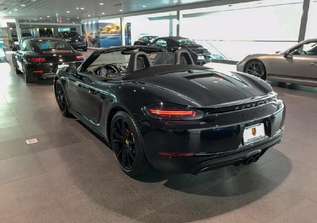 2019款保时捷718 Boxster