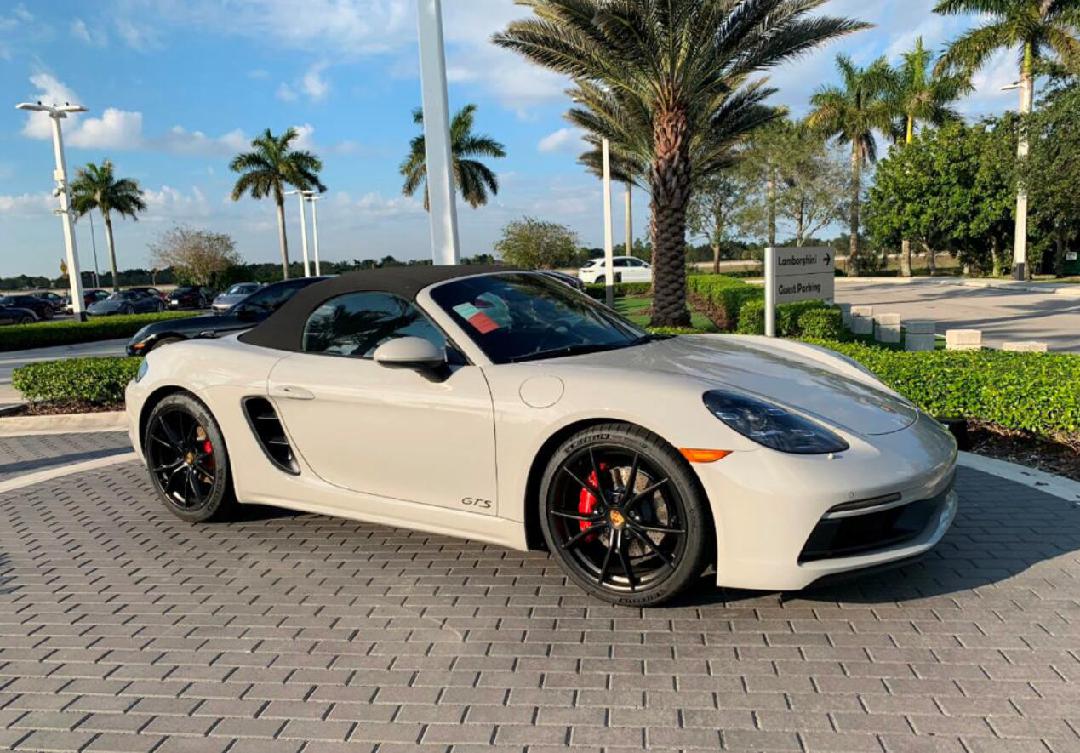 2019款保时捷718 Boxster