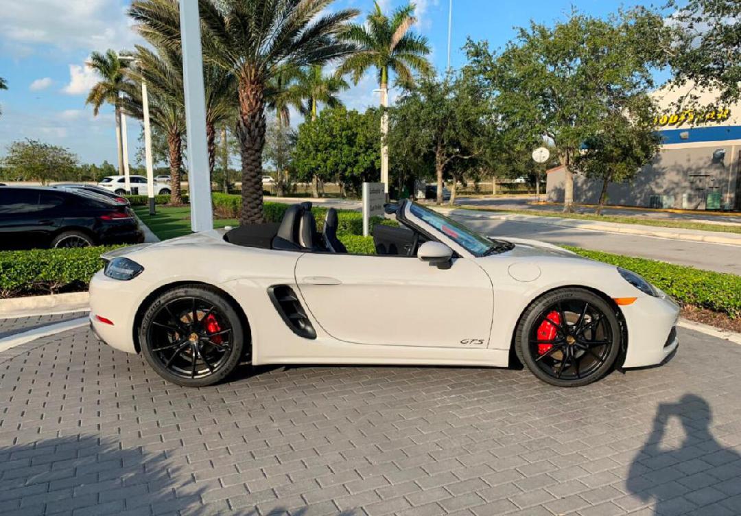 2019款保时捷718 Boxster