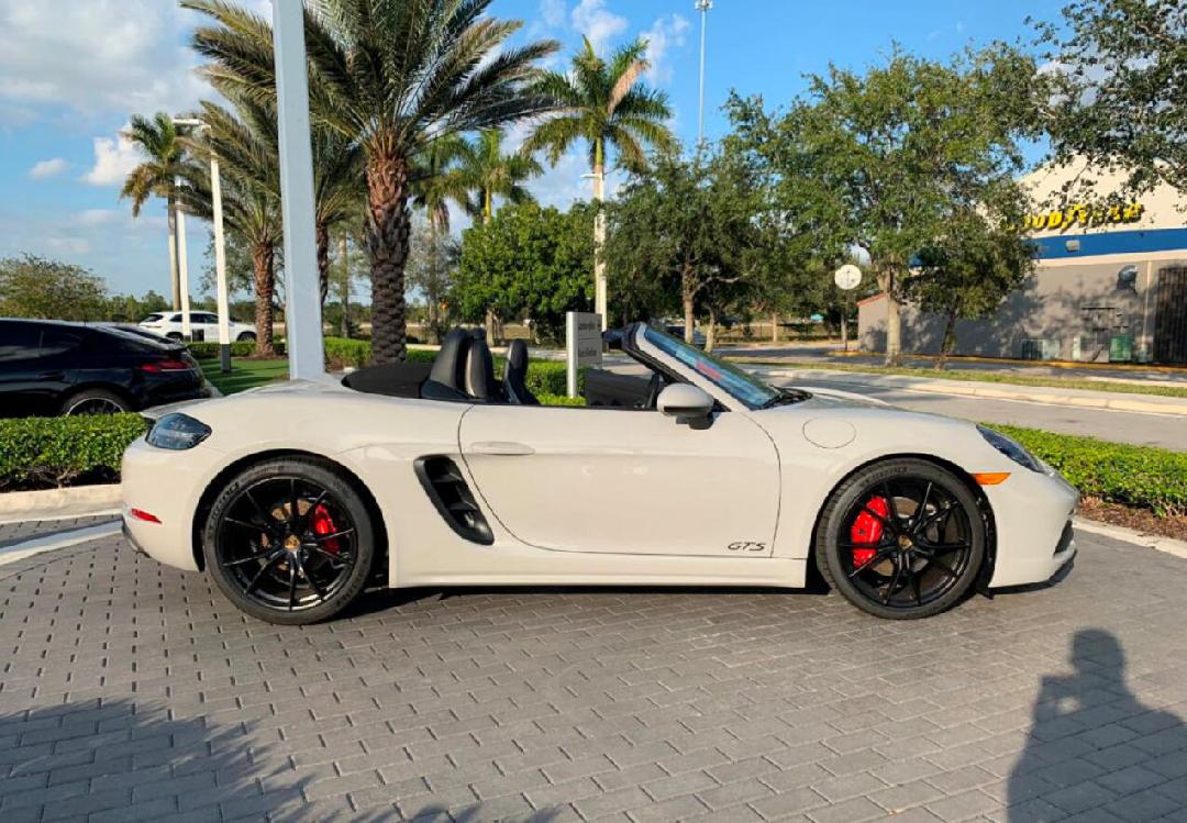 2019款保时捷718 Boxster