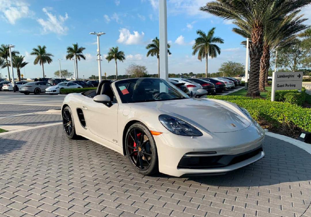 2019款保时捷718 Boxster