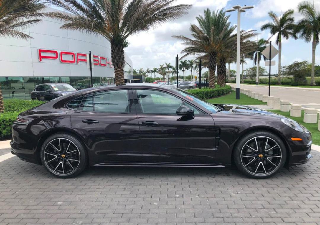 2018款保时捷Panamera