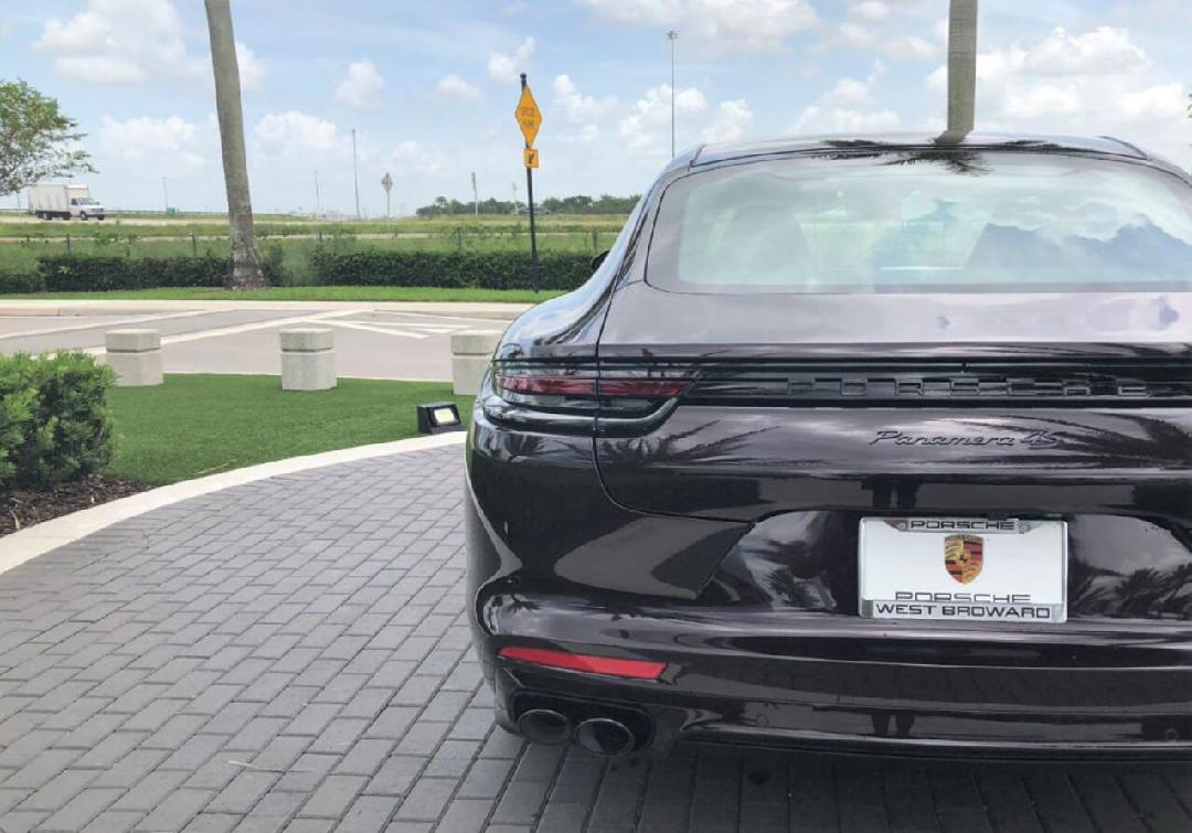 2018款保时捷Panamera