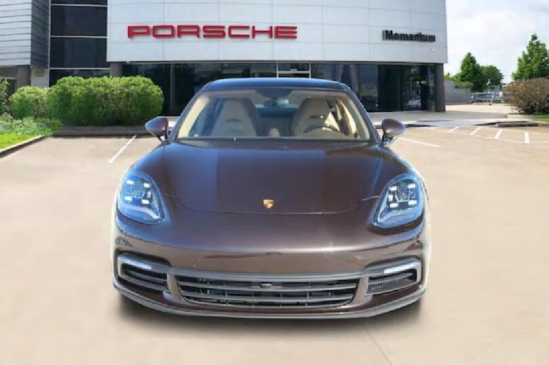 2018款保时捷Panamera 4S全轮驱动