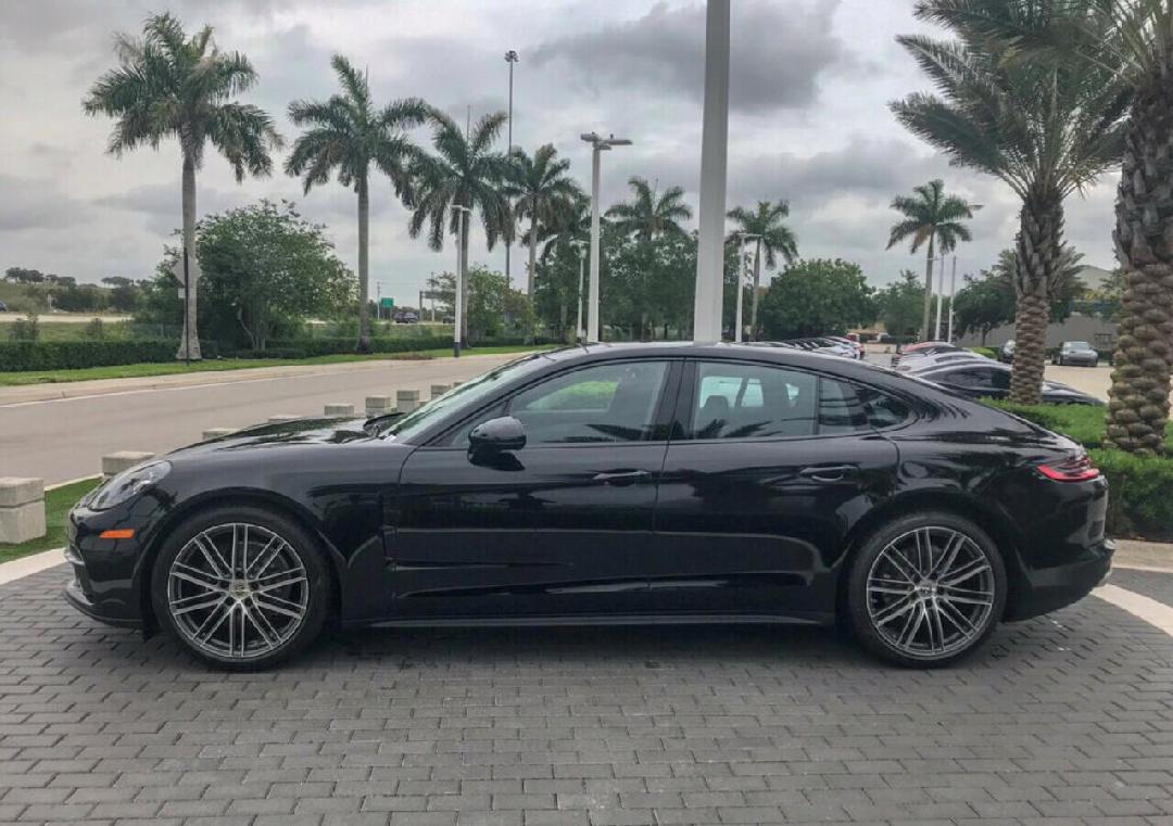 2019款保时捷Panamera