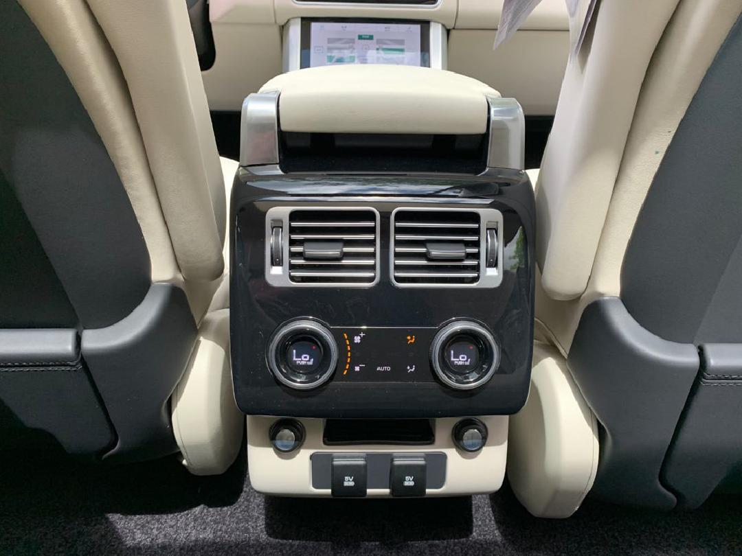 2019款路虎揽胜 V6增压HSE