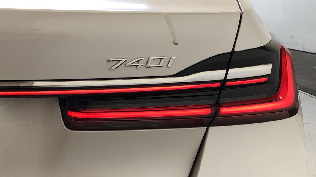 2020款宝马 7系740i