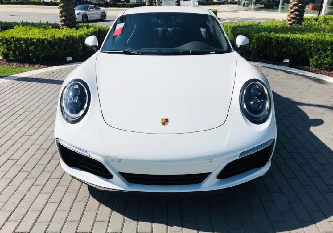 2019款保时捷911 Carrera