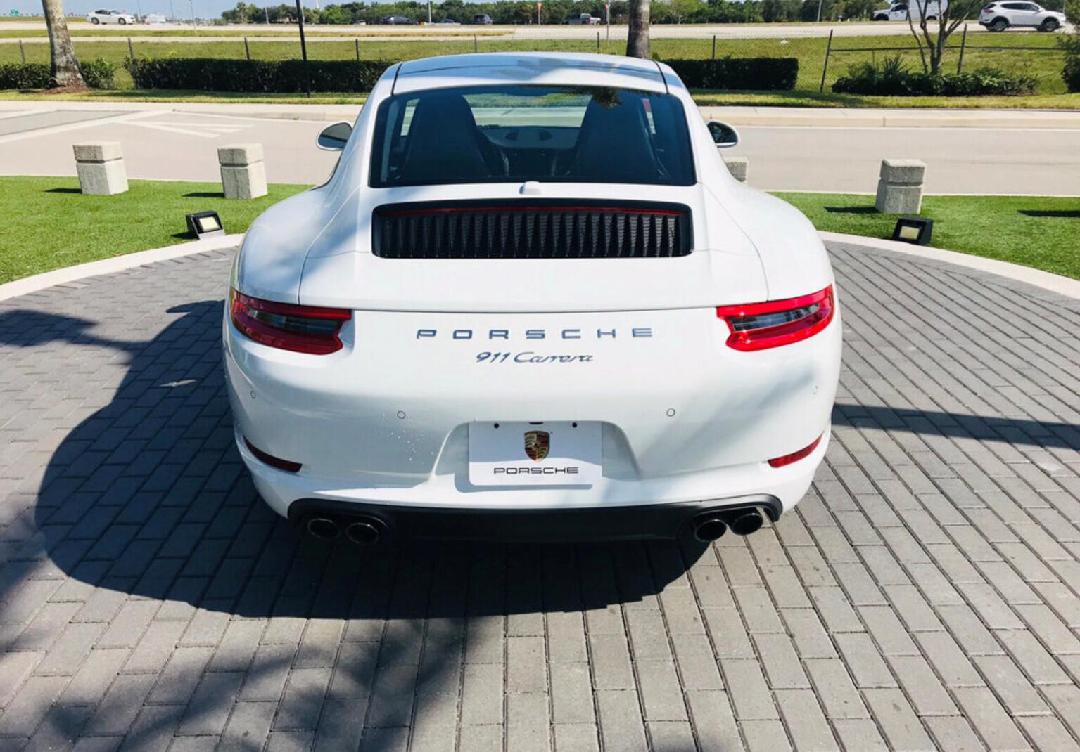 2019款保时捷911 Carrera