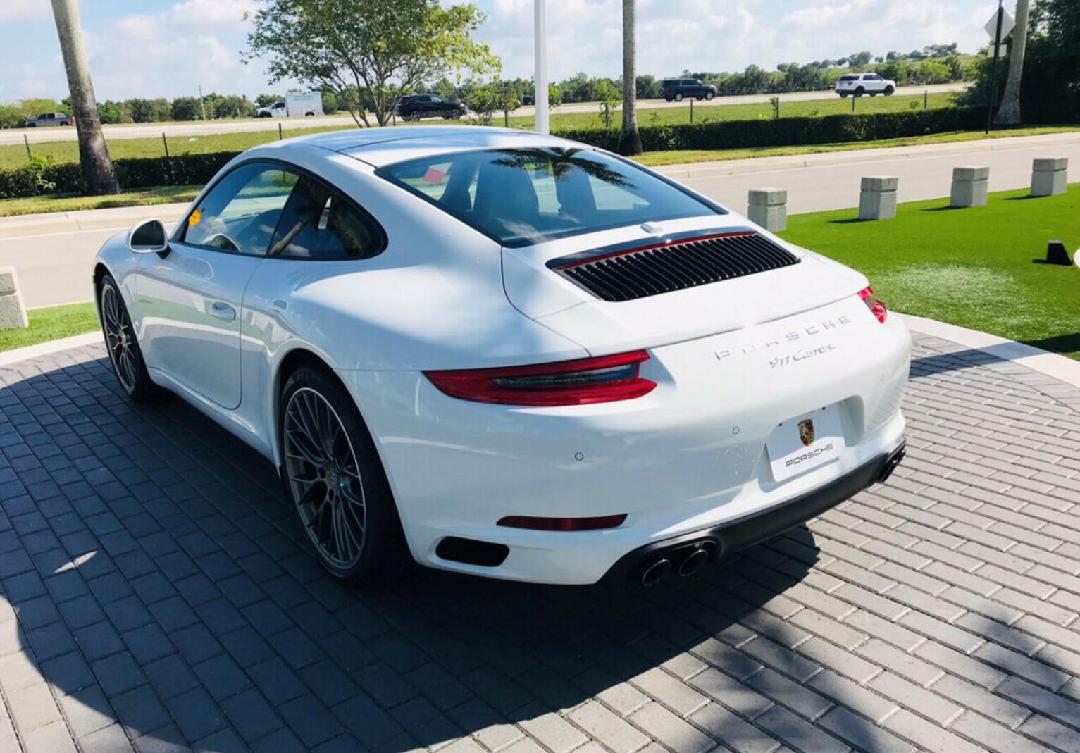 2019款保时捷911 Carrera