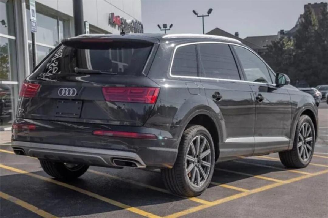 2019款奥迪Q7 2.0T 豪华