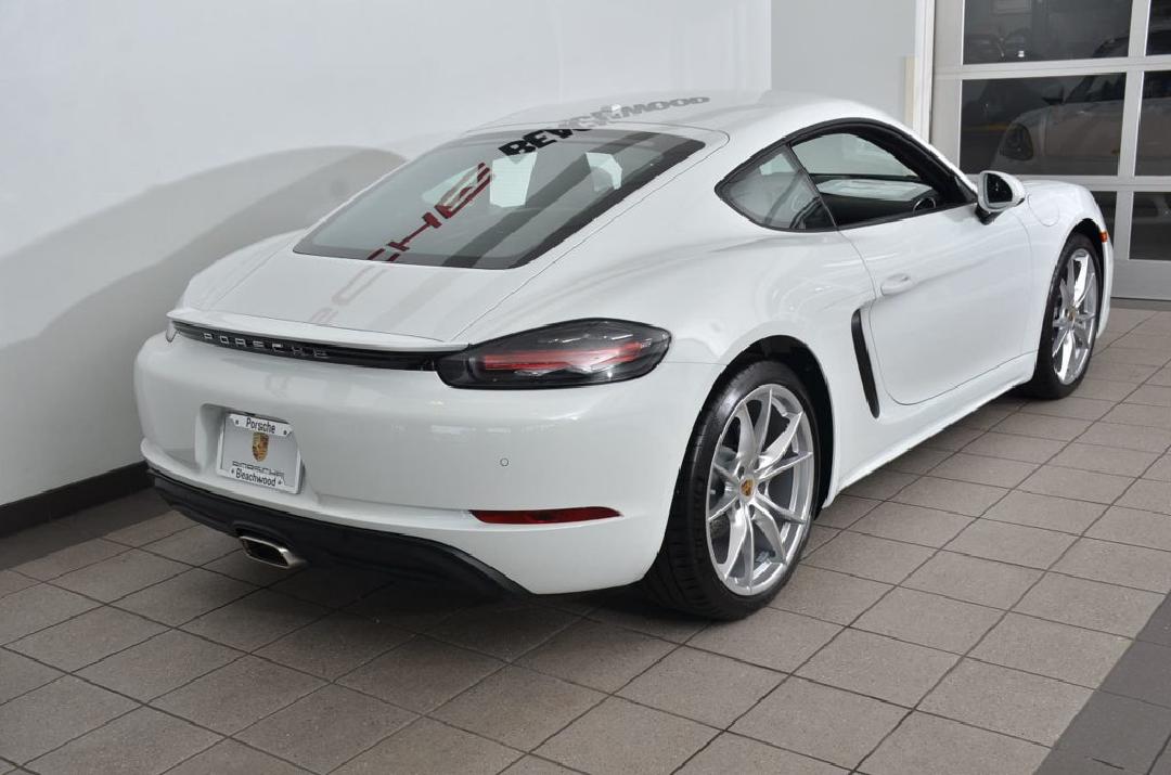 2019款保时捷718 Cayman